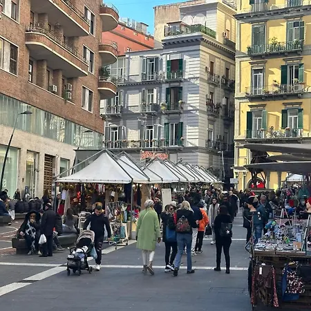 Deda & Fove ゲストハウス 4*